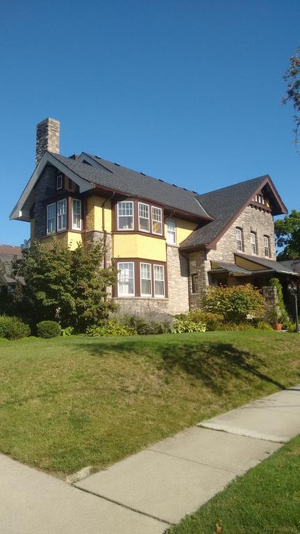 Springbank House Inn Sainte-Catherine Exteriör bild