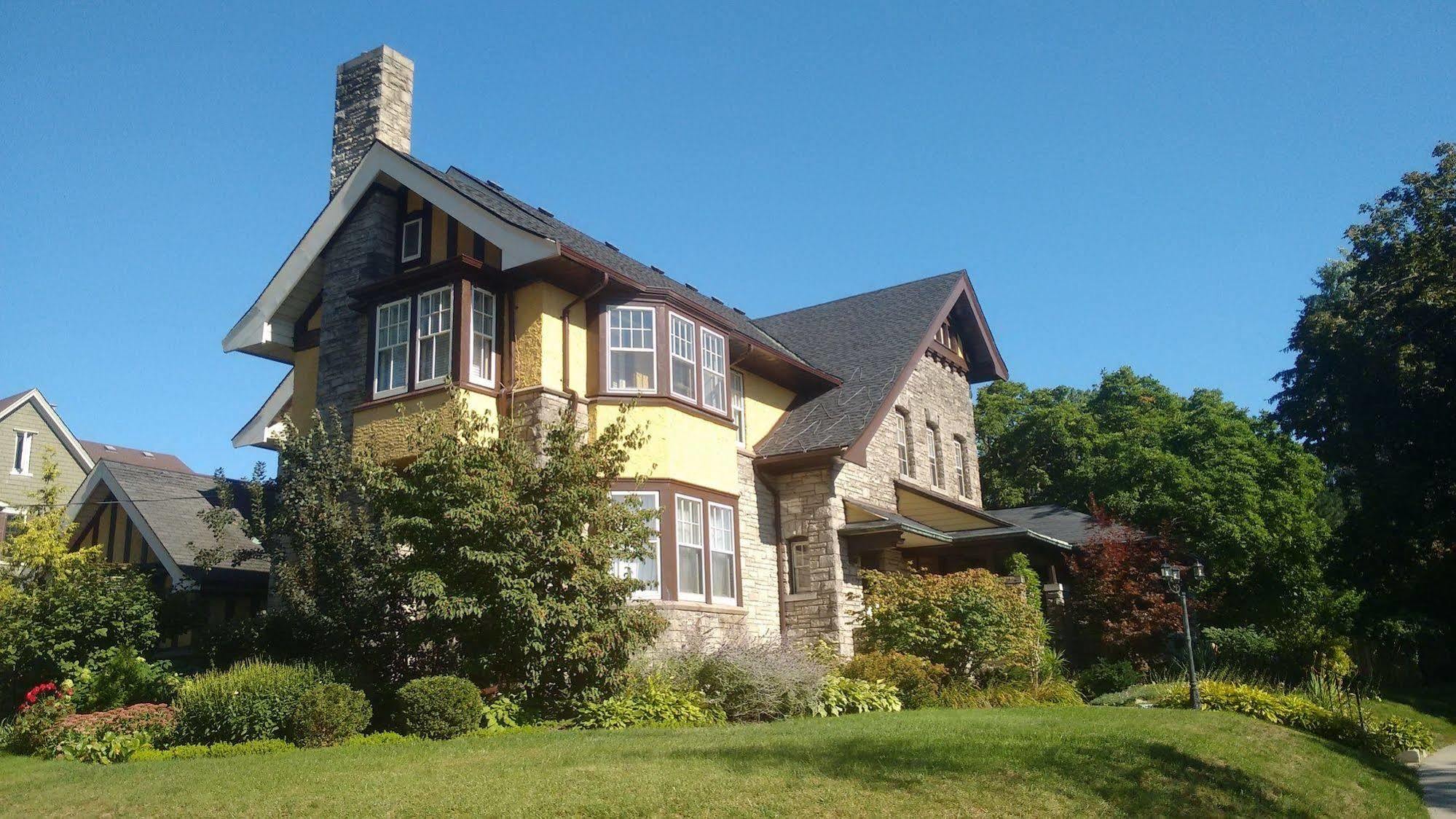 Springbank House Inn Sainte-Catherine Exteriör bild